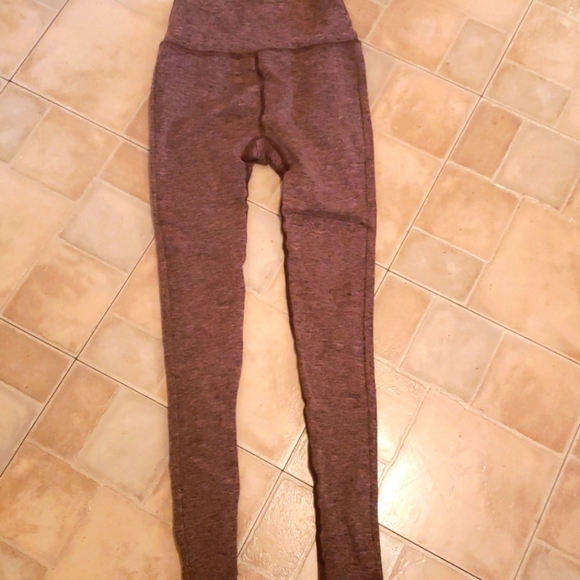 Buff Bunny Leggings - Picture 1 of 7